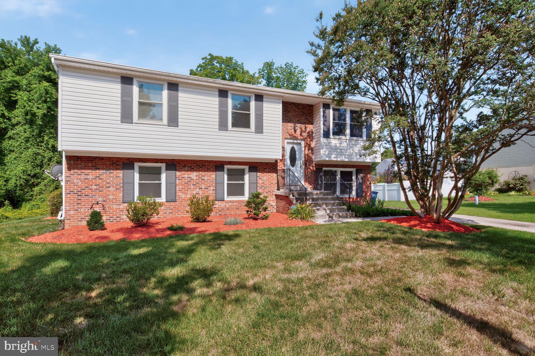 905 NEW ORCHARD PLACE