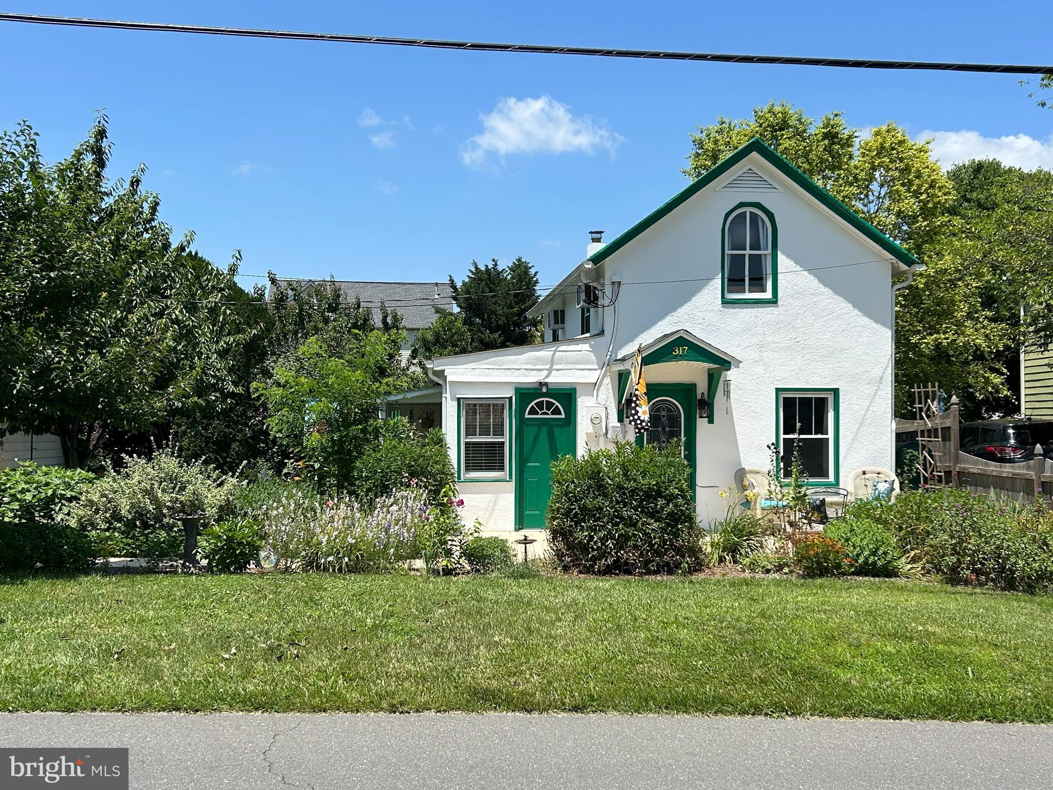 317 FIRST STREET