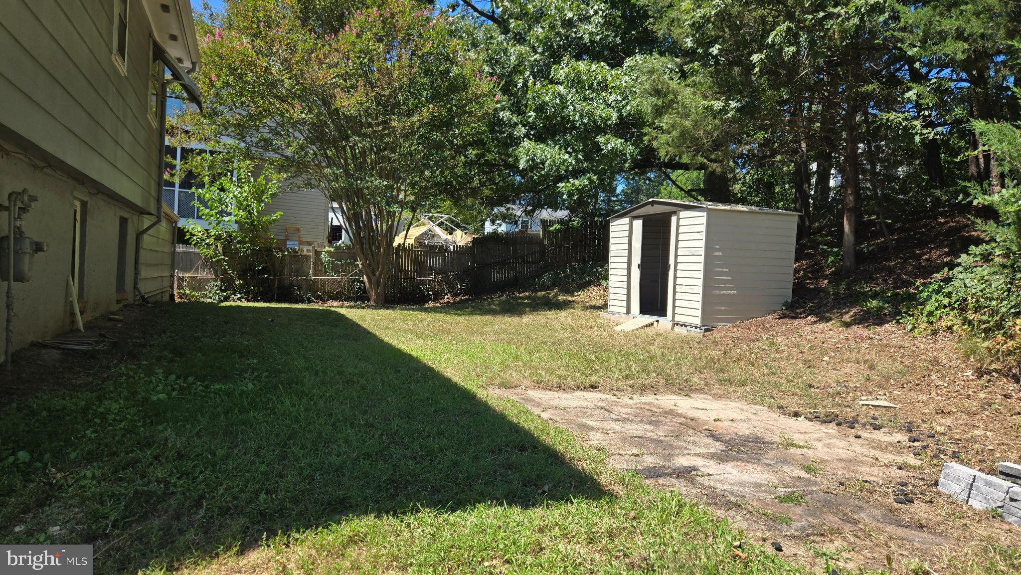 DALE CITY - Residential Lease