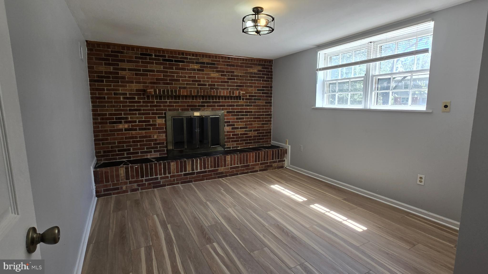 DALE CITY - Residential Lease