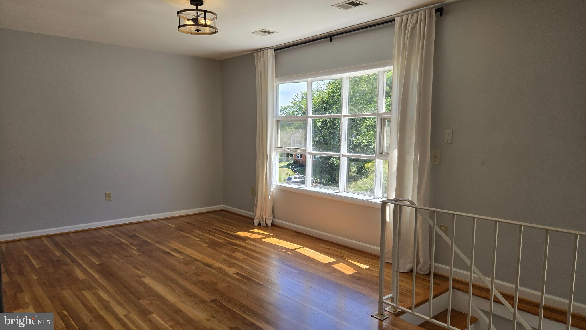 DALE CITY - Residential Lease