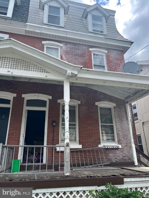 405 SCHOOL STREET NORTH WALES PA 19454