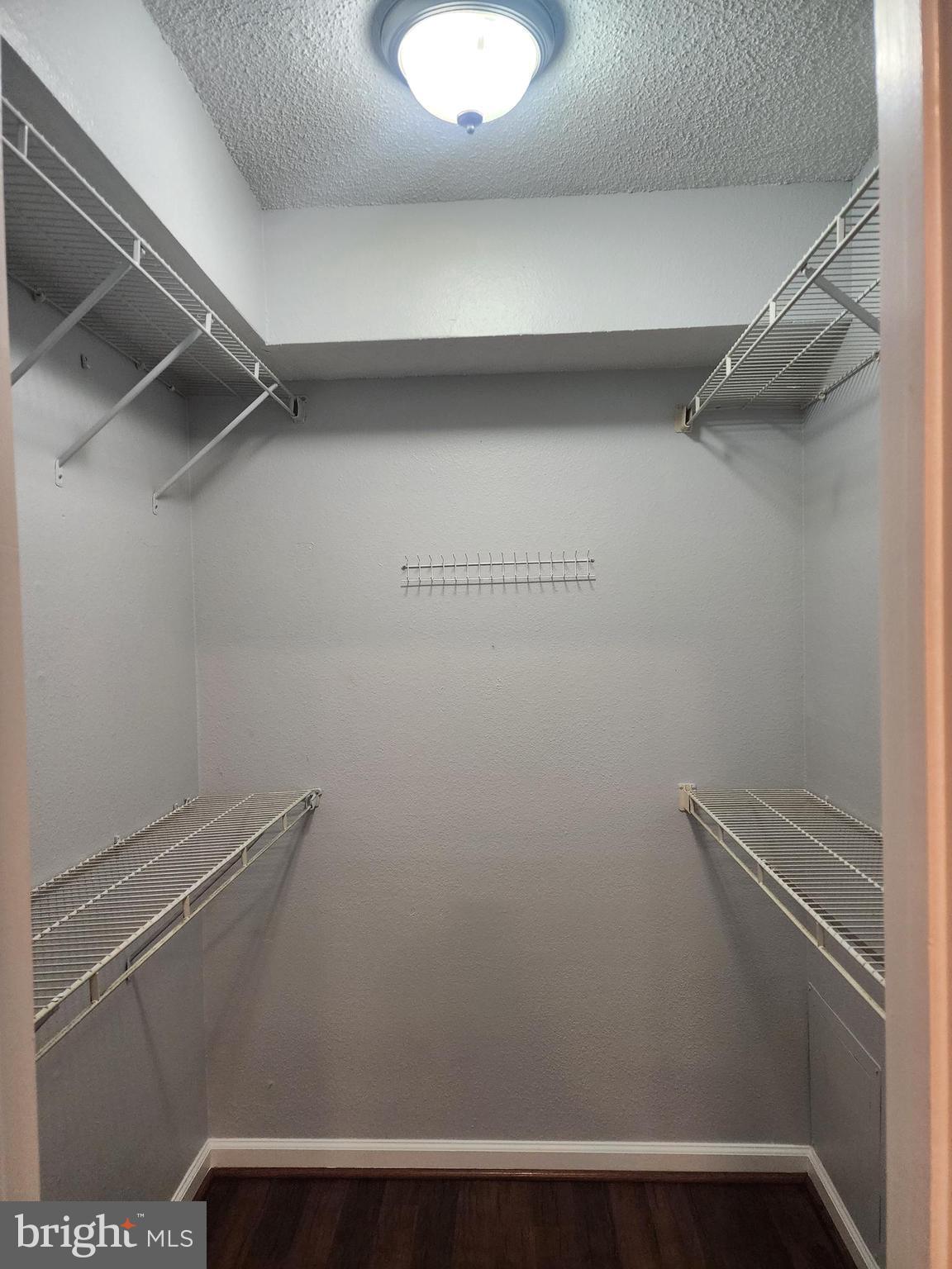 FOUNTAINS AT MCLEAN - Residential Lease