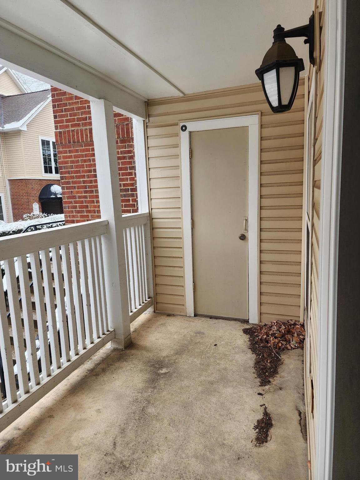 FOUNTAINS AT MCLEAN - Residential Lease