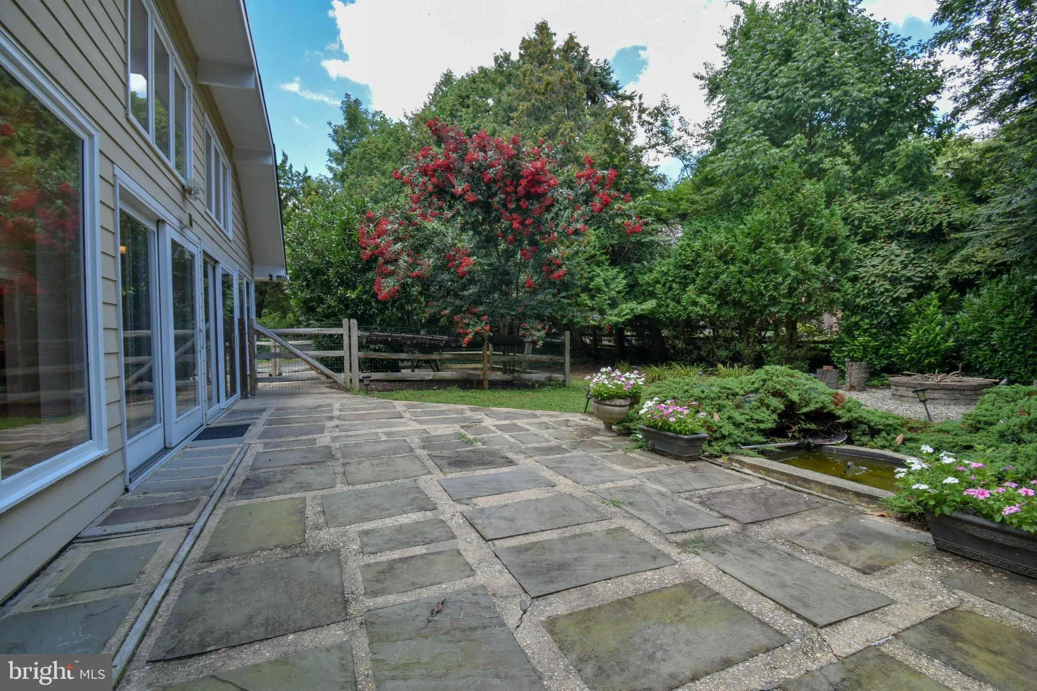 Wilmington, Delaware 19803, United States, 4 Bedrooms Bedrooms, ,3 BathroomsBathrooms,Residential,Pending,189570