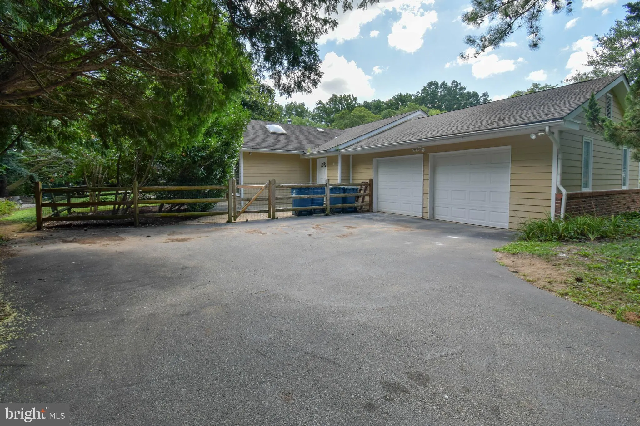 Wilmington, Delaware 19803, United States, 4 Bedrooms Bedrooms, ,3 BathroomsBathrooms,Residential,Pending,189570