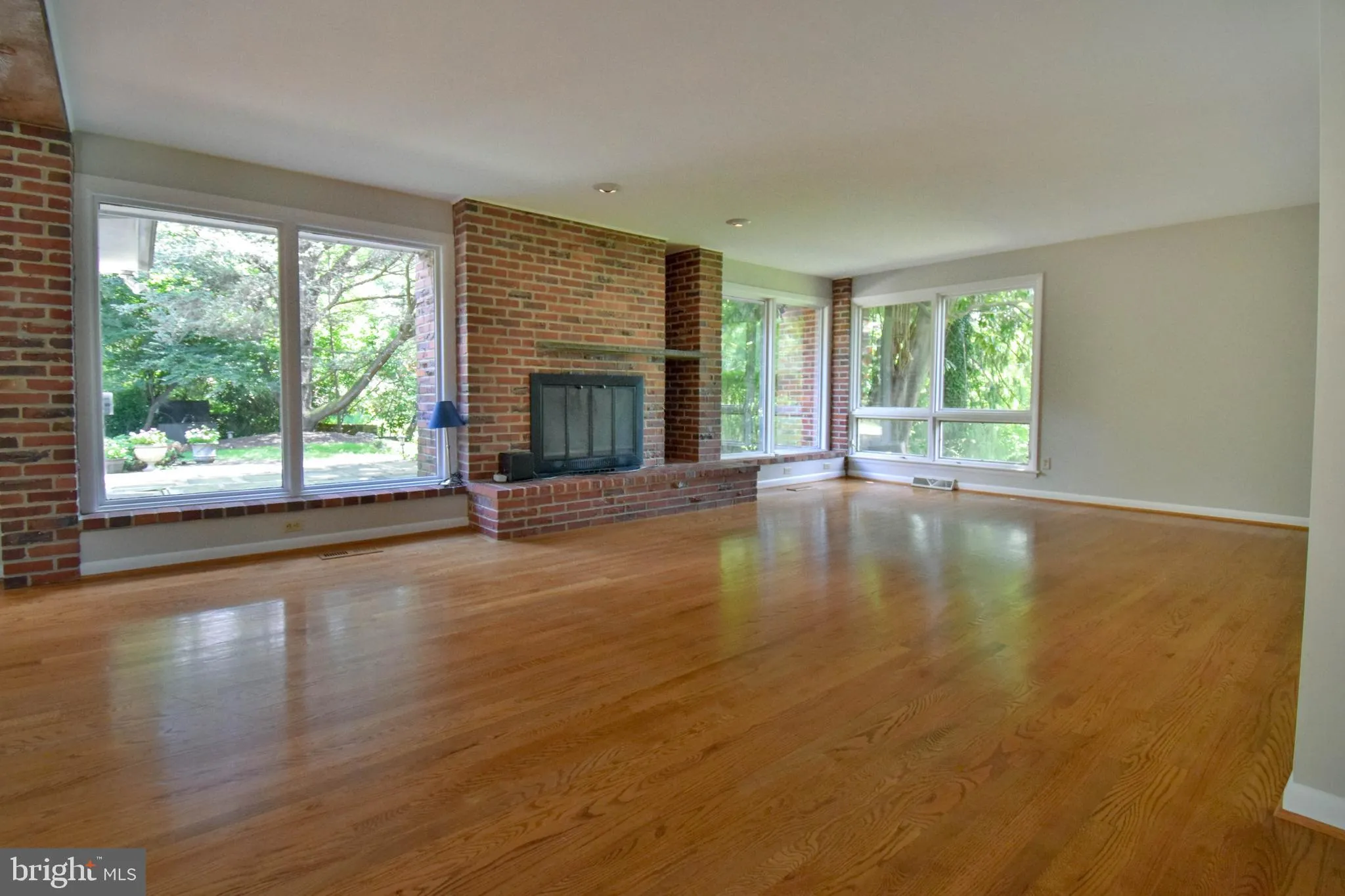 Wilmington, Delaware 19803, United States, 4 Bedrooms Bedrooms, ,3 BathroomsBathrooms,Residential,Pending,189570