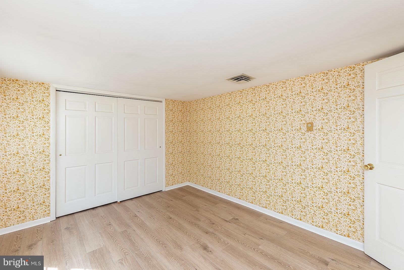 HOMEWOOD - Residential