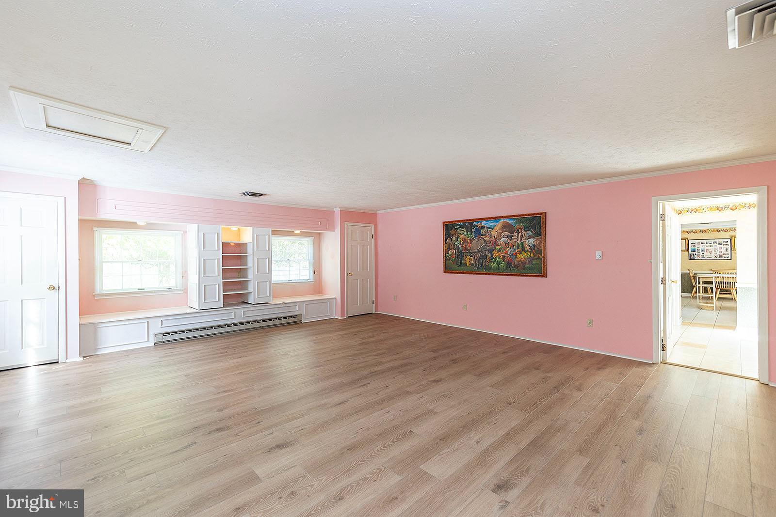 HOMEWOOD - Residential