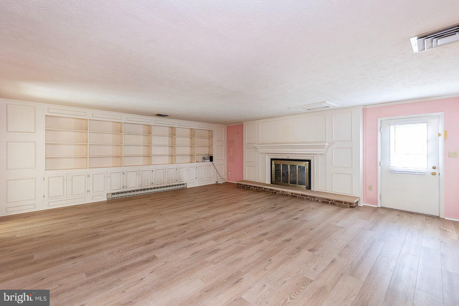 HOMEWOOD - Residential