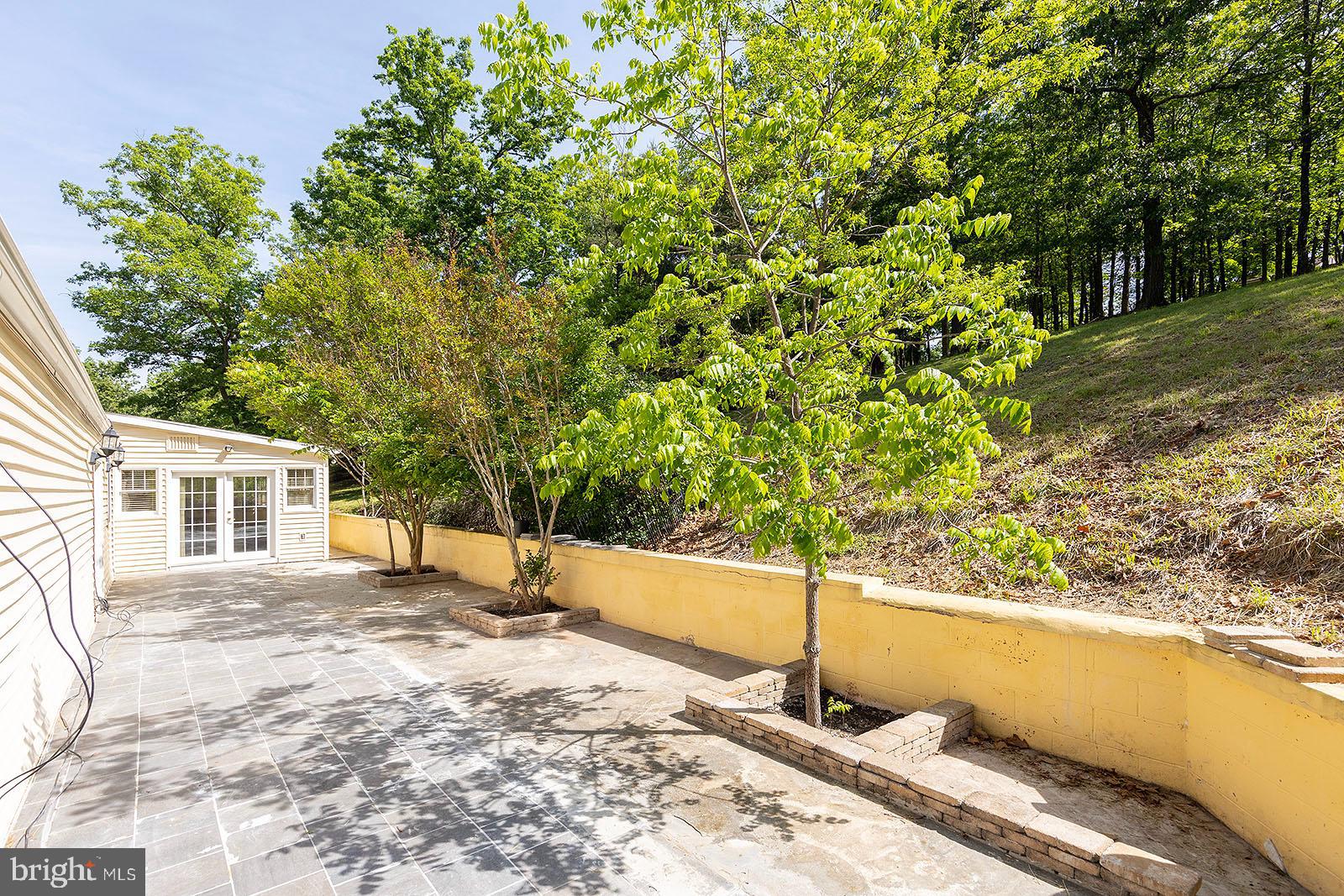 HOMEWOOD - Residential