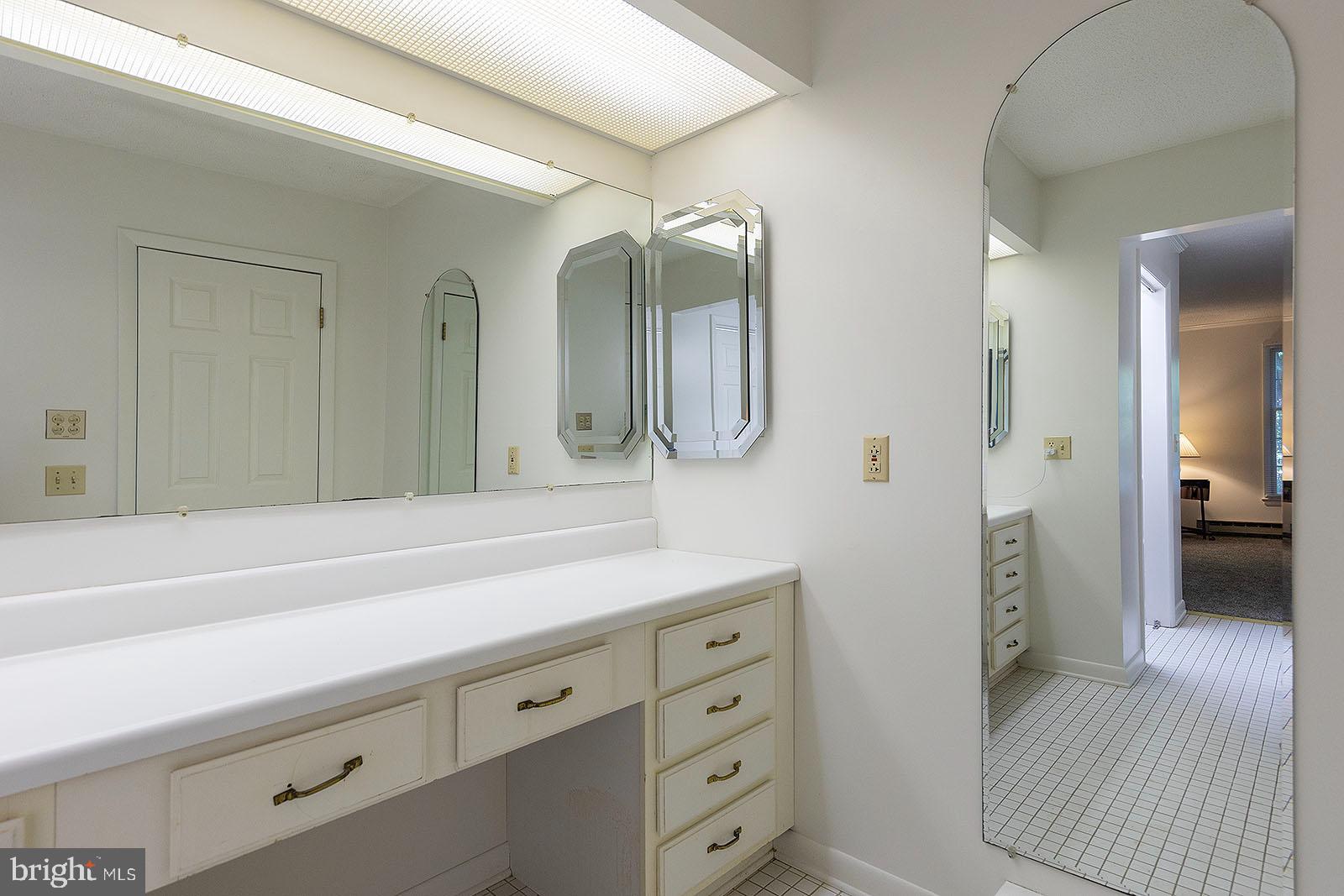 HOMEWOOD - Residential