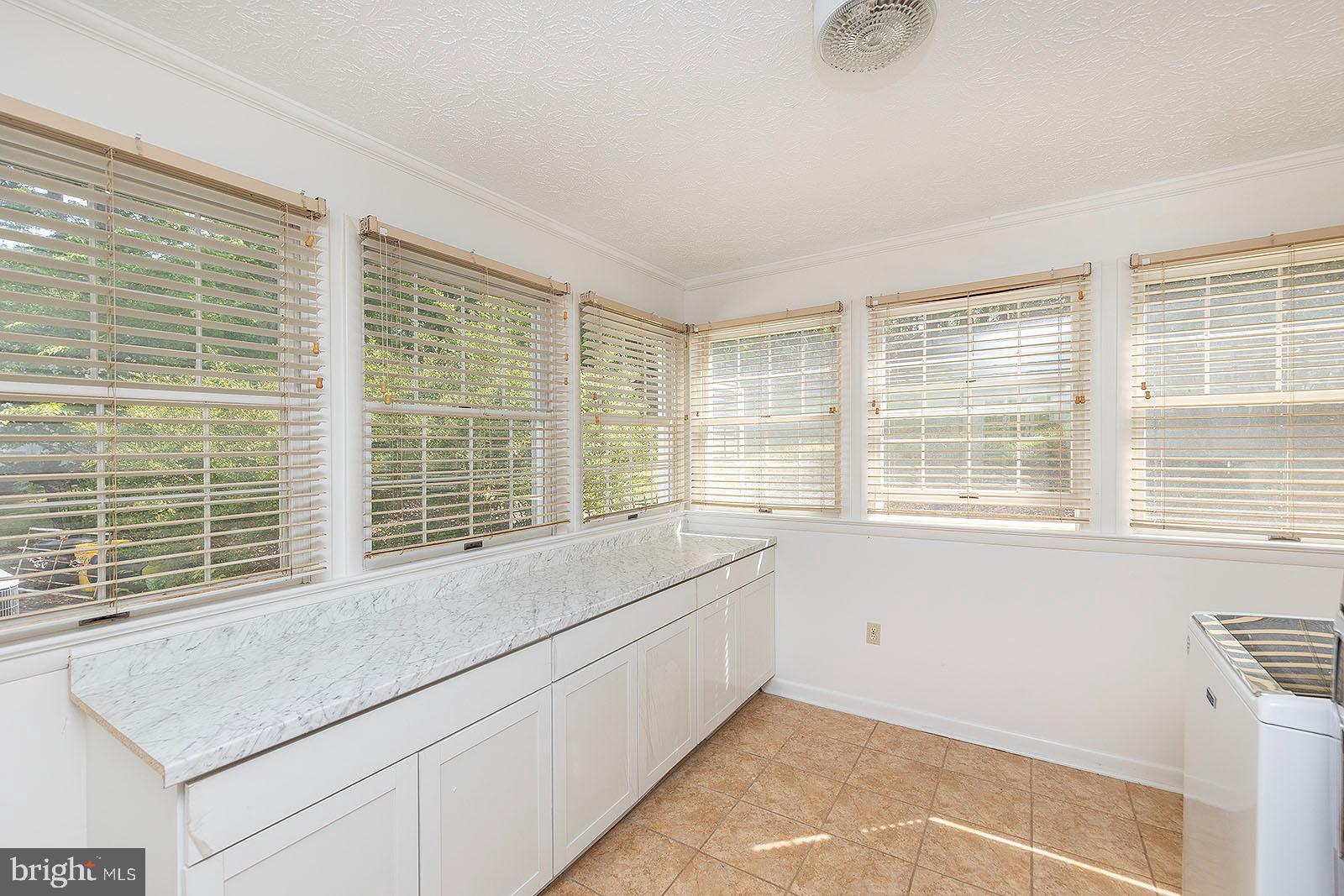 HOMEWOOD - Residential