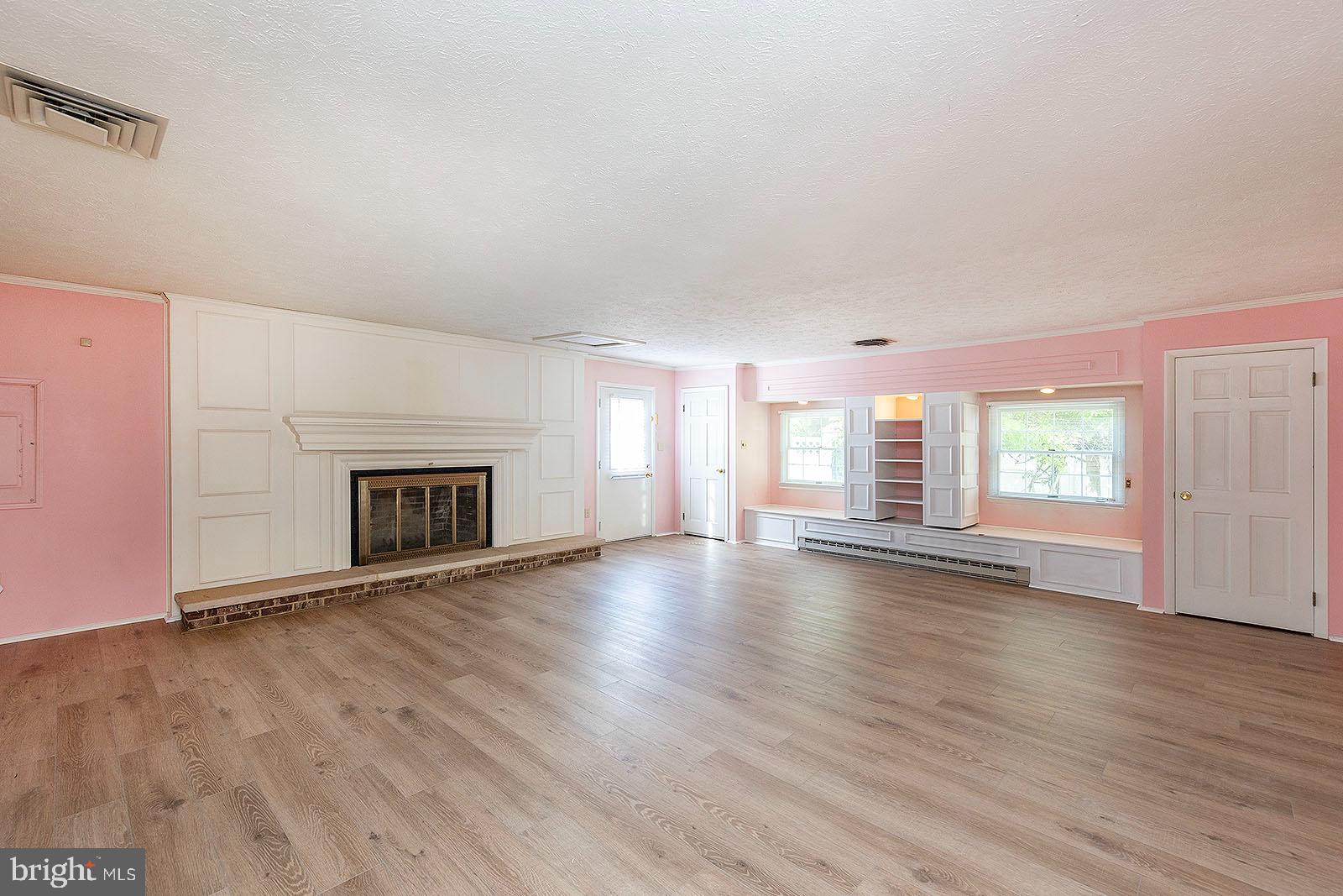 HOMEWOOD - Residential