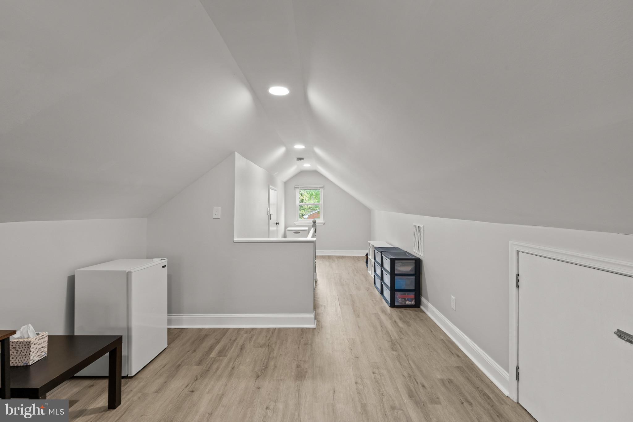 WALTHERSON - Residential