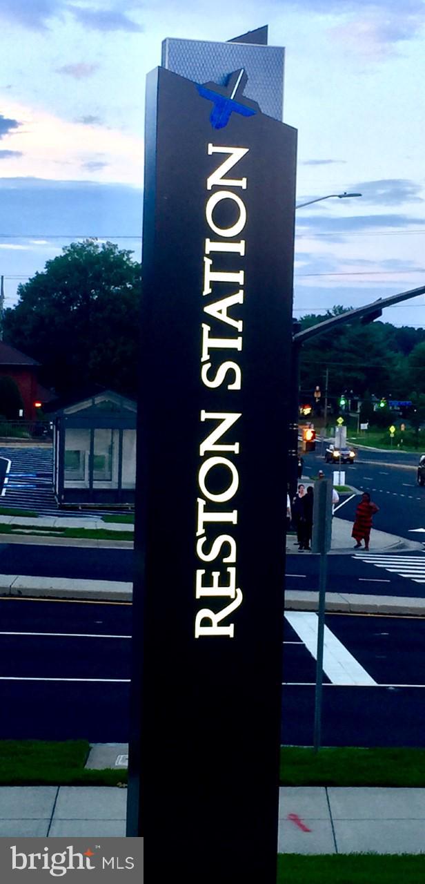 RESTON - Residential