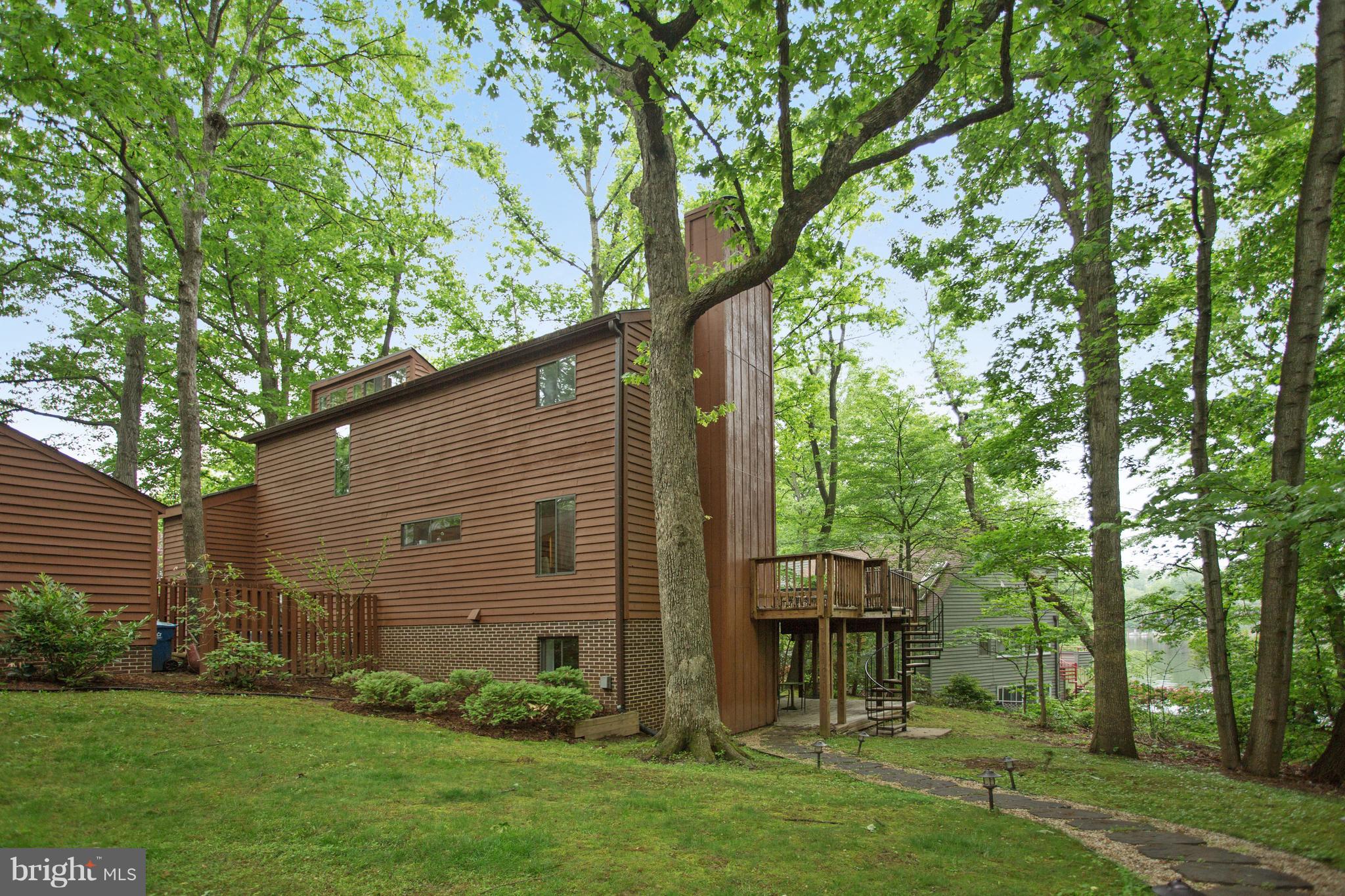 RESTON - Residential