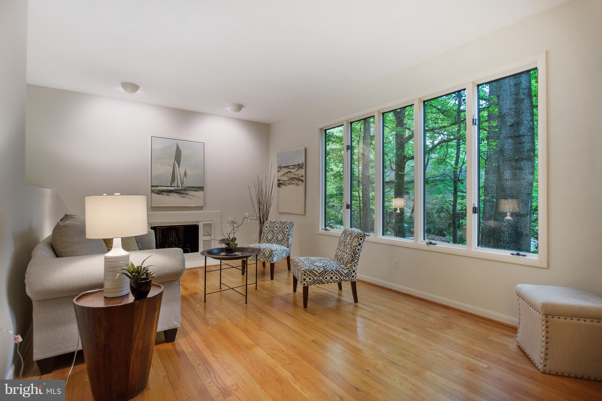 RESTON - Residential