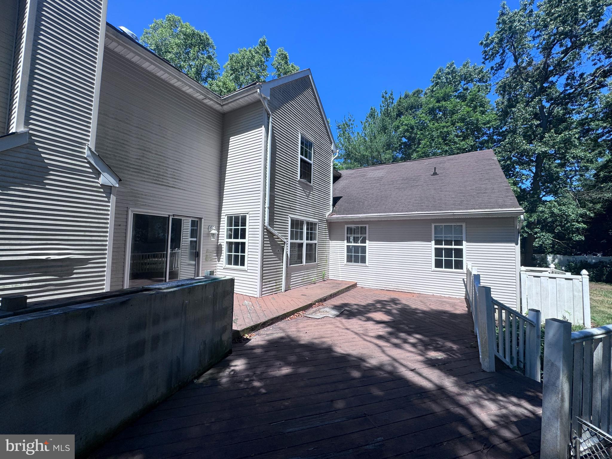 1721 BIDEN LANE