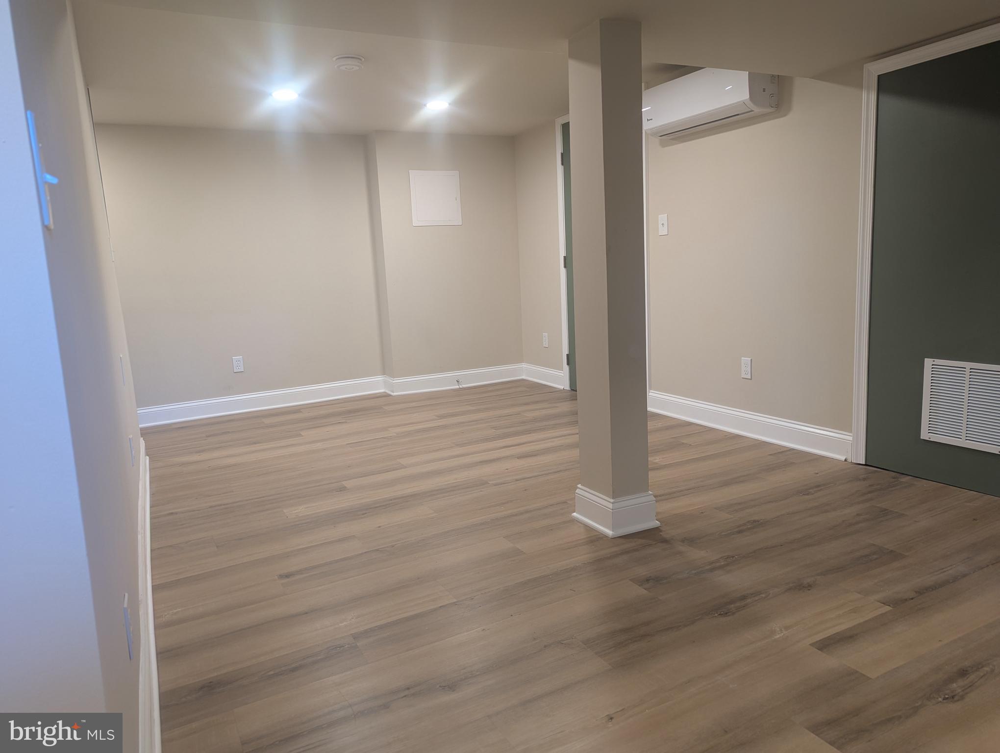 BERKSHIRE - Residential Lease