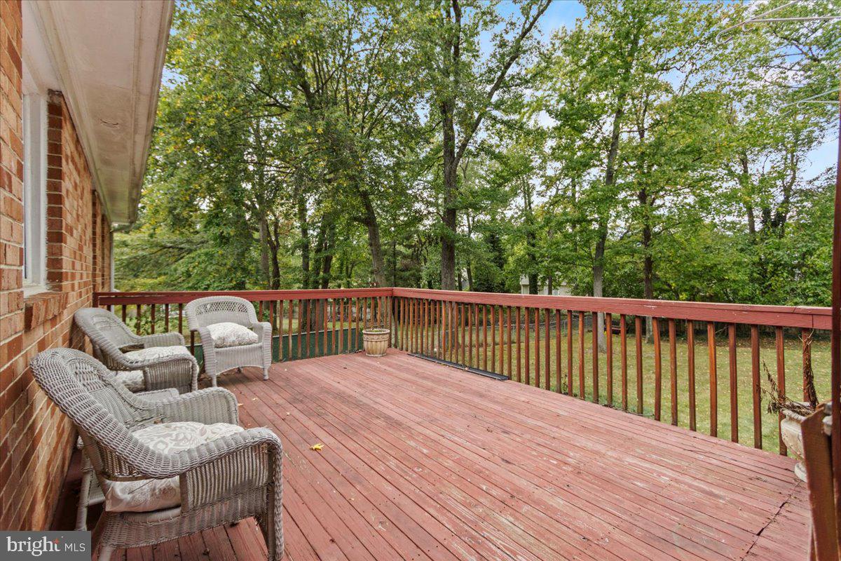 INDIAN QUEEN EAST - Residential Lease