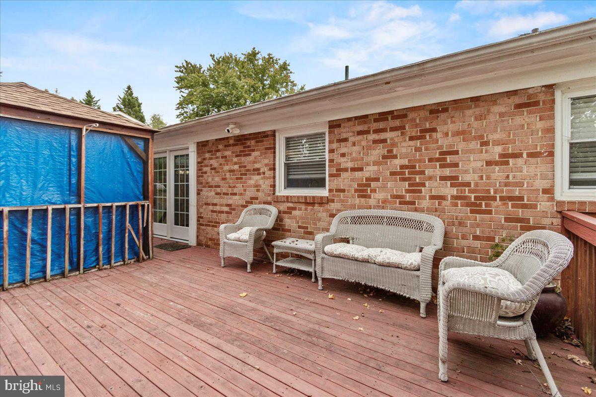 INDIAN QUEEN EAST - Residential Lease