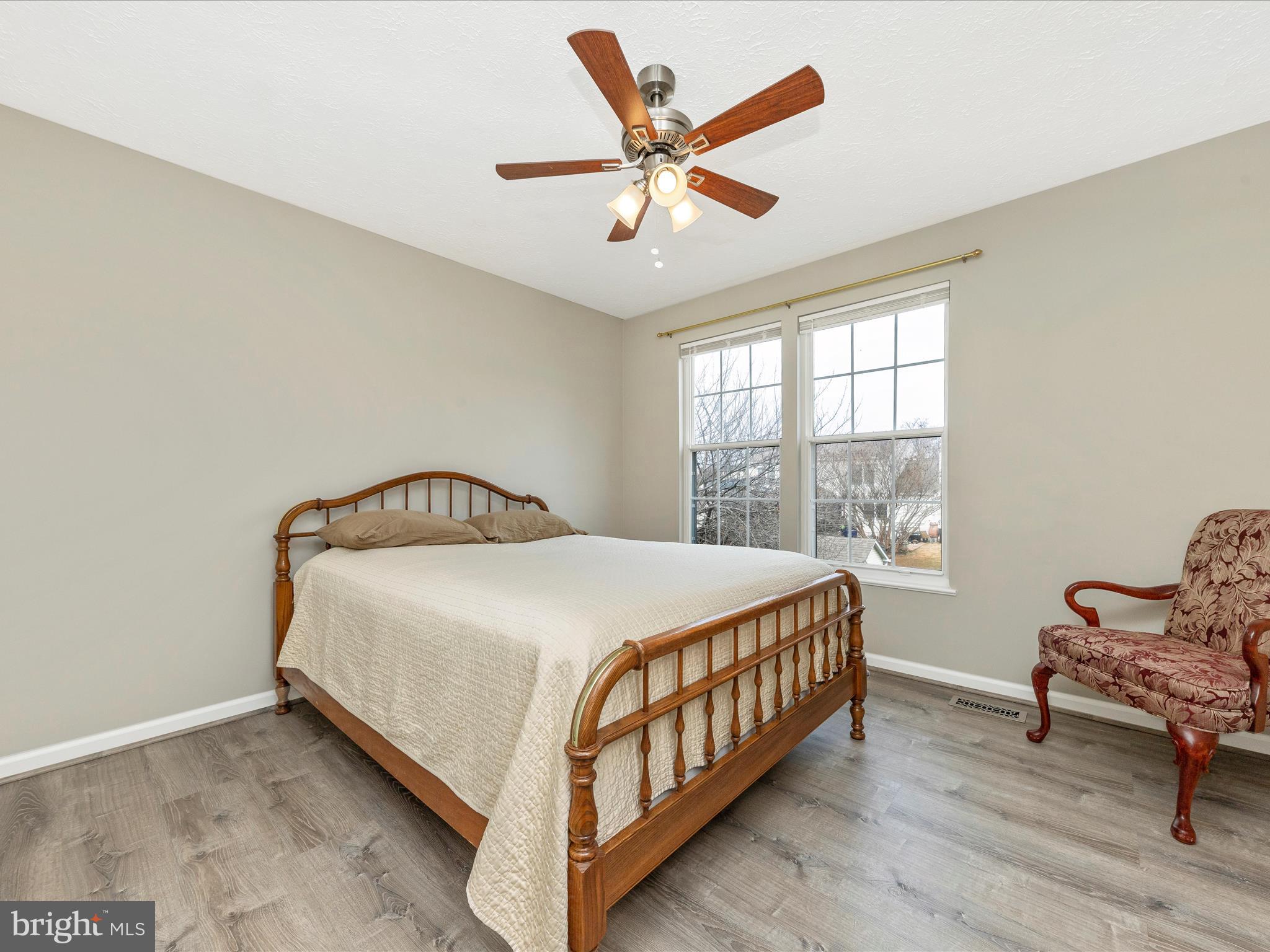 BALLENGER CREEK MEADOWS - Residential