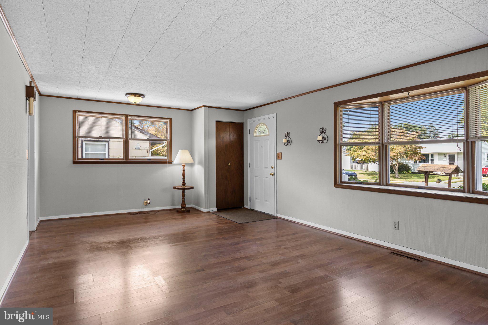 51 NASSAU ROAD