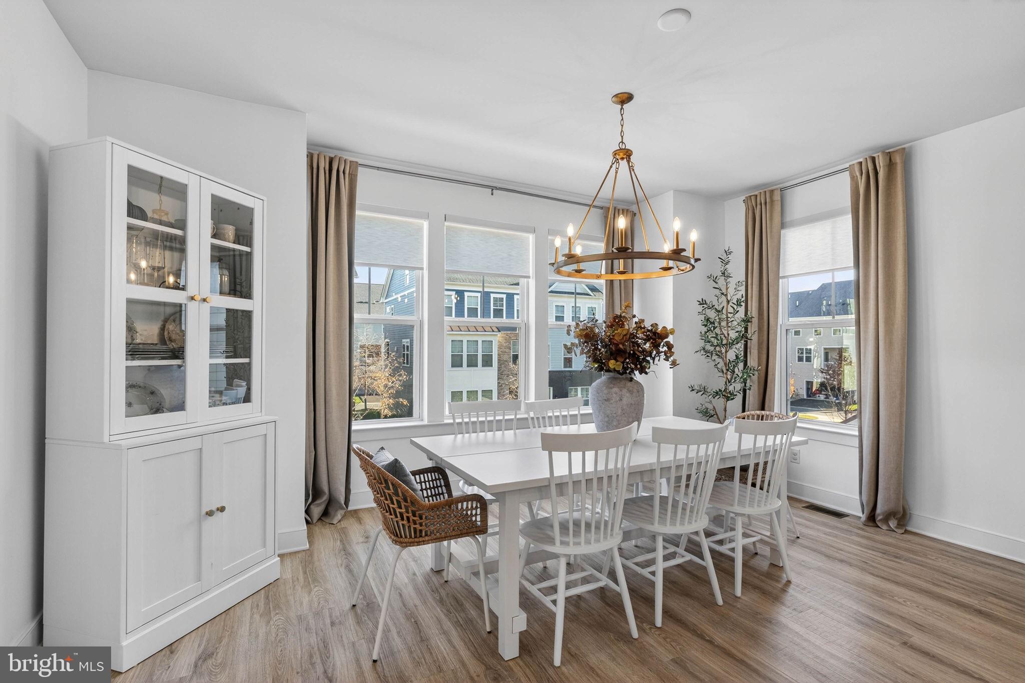 POTOMAC SHORES - Residential