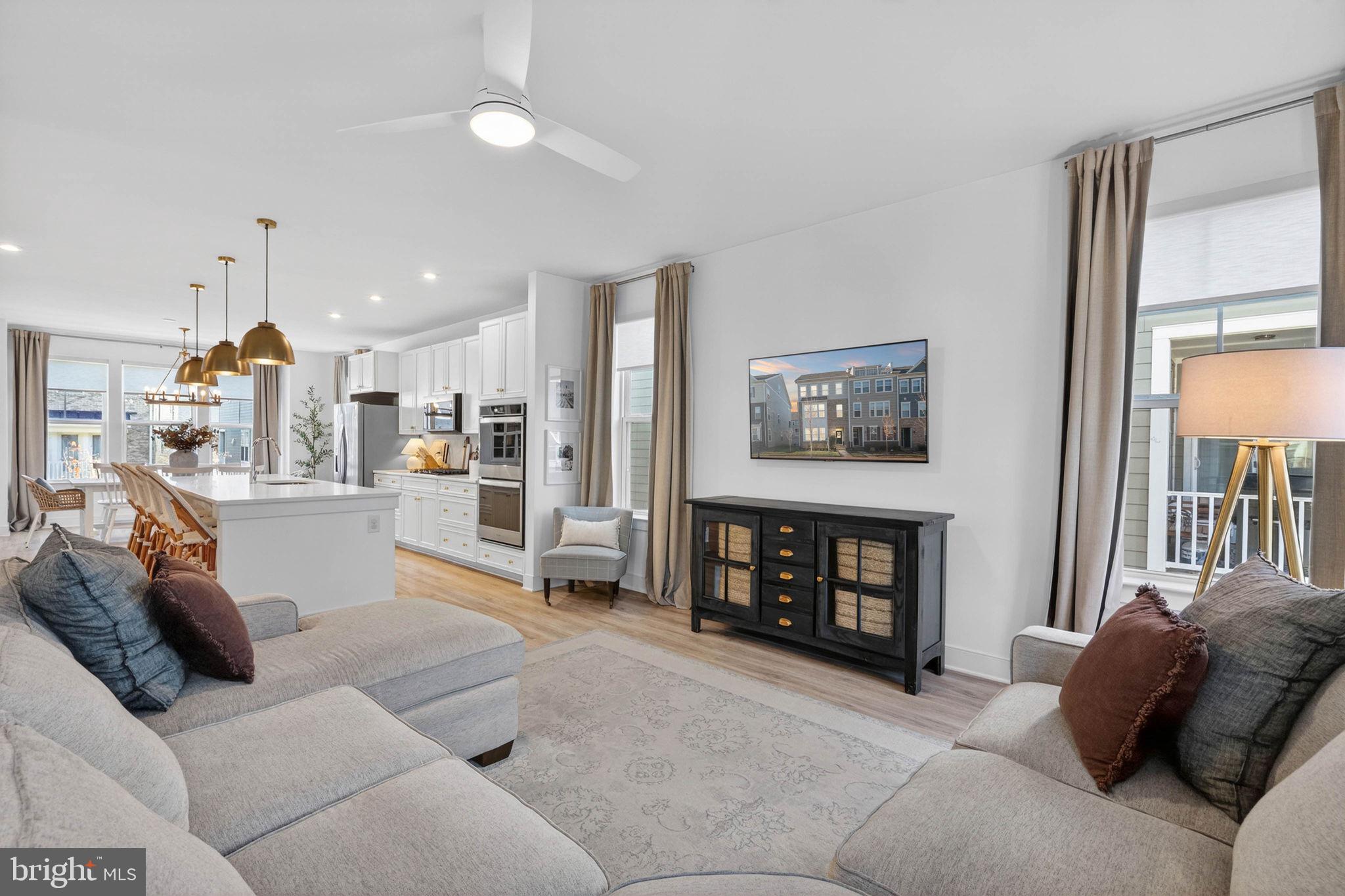 POTOMAC SHORES - Residential