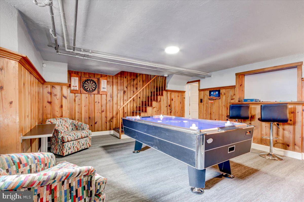 NORTHWOOD - Residential