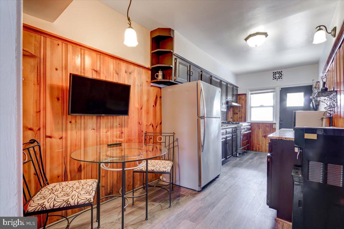 NORTHWOOD - Residential