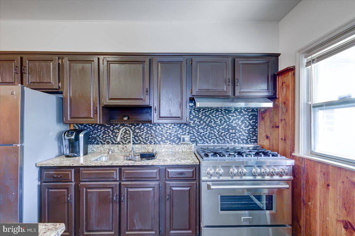 NORTHWOOD - Residential