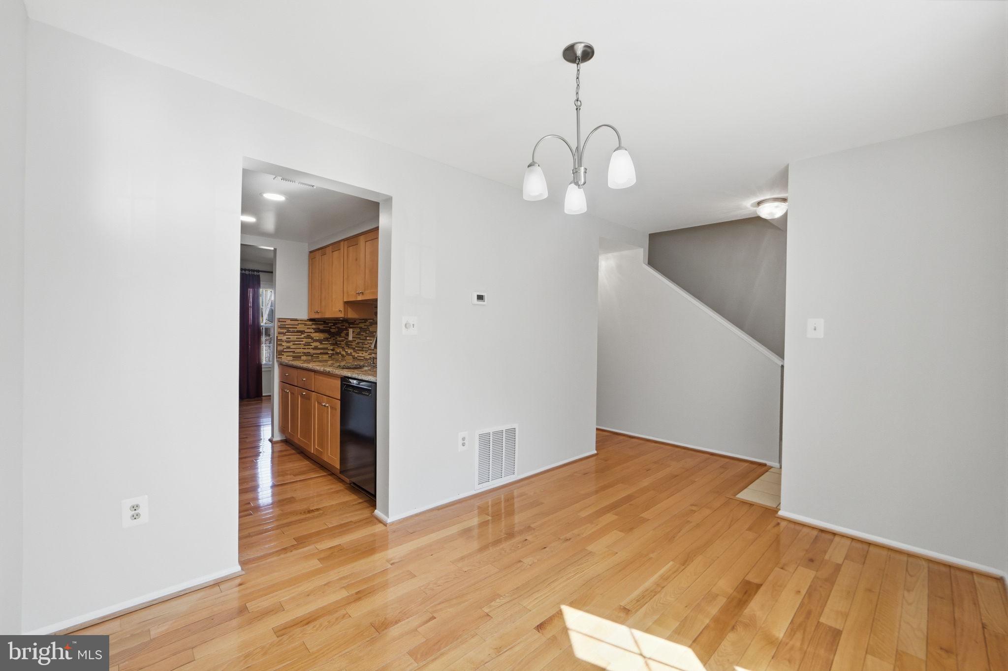 SHANNON STATION - Residential