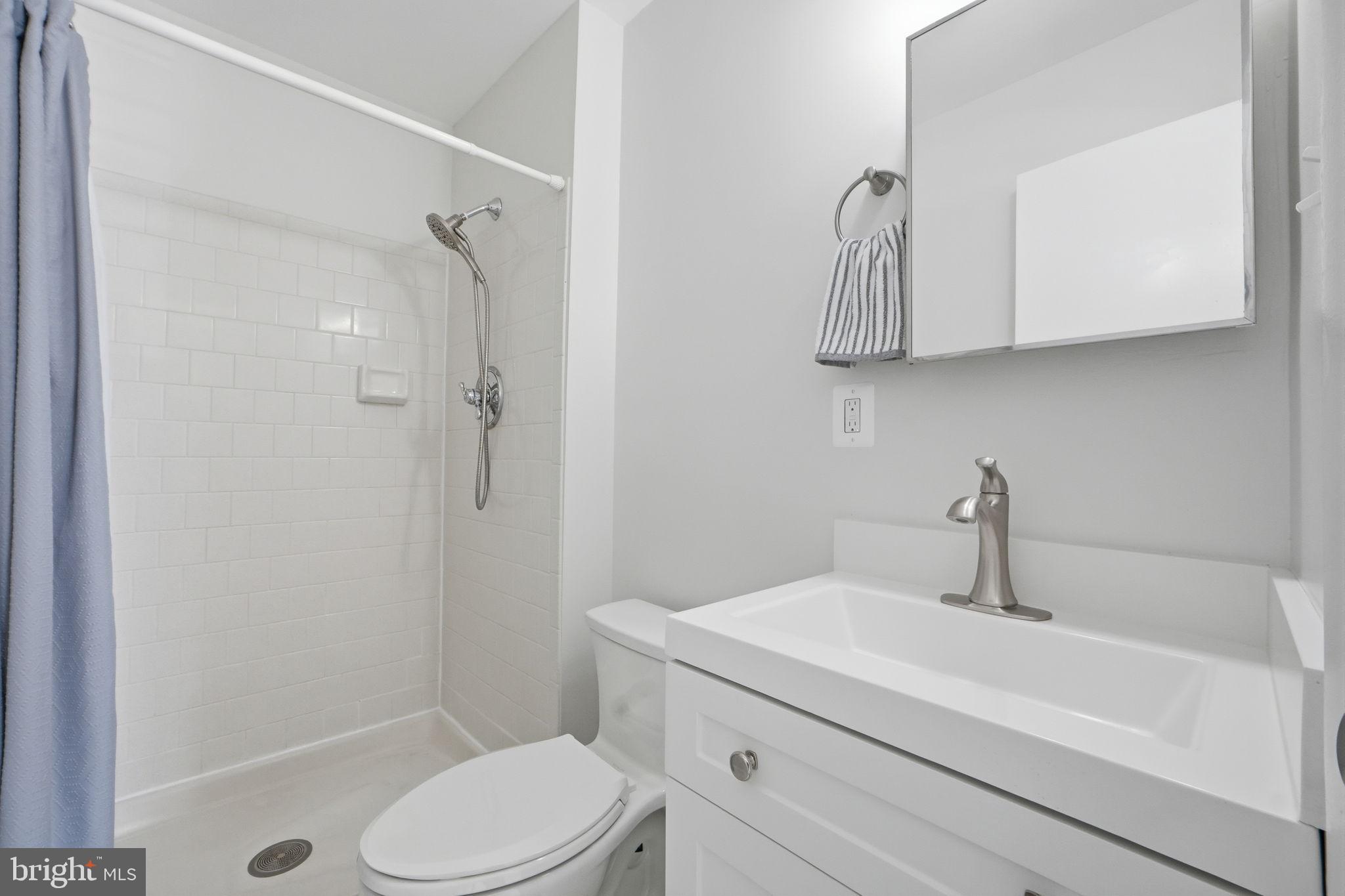 SHANNON STATION - Residential