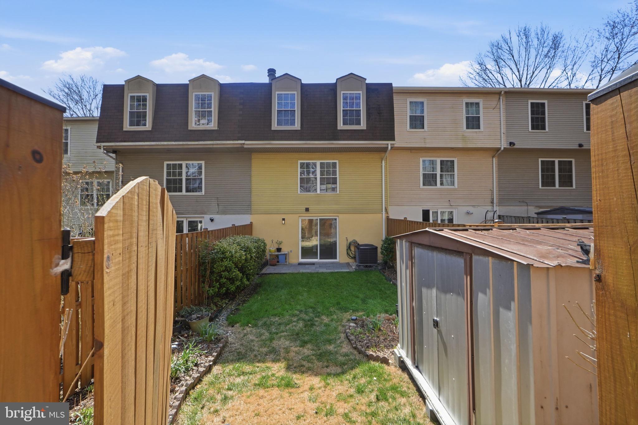 SHANNON STATION - Residential