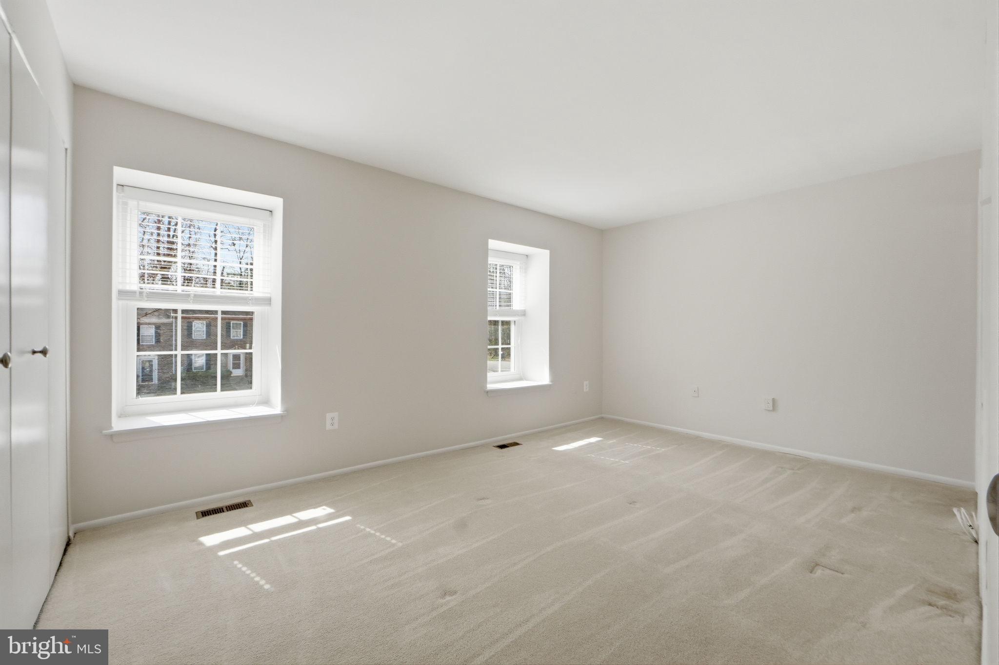 SHANNON STATION - Residential