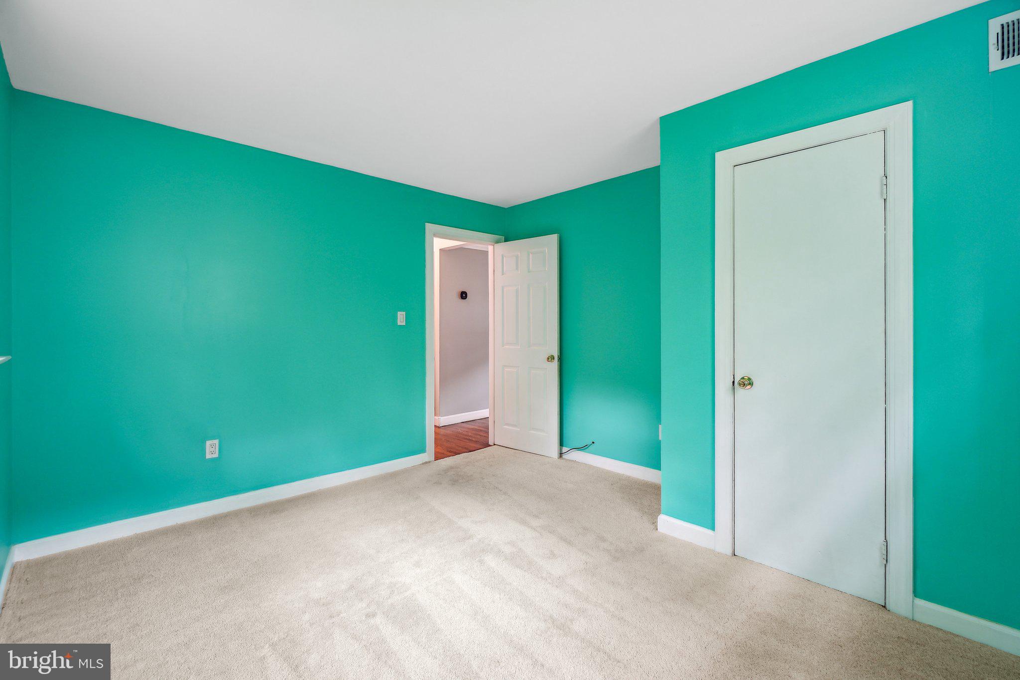 DALE CITY - Residential Lease