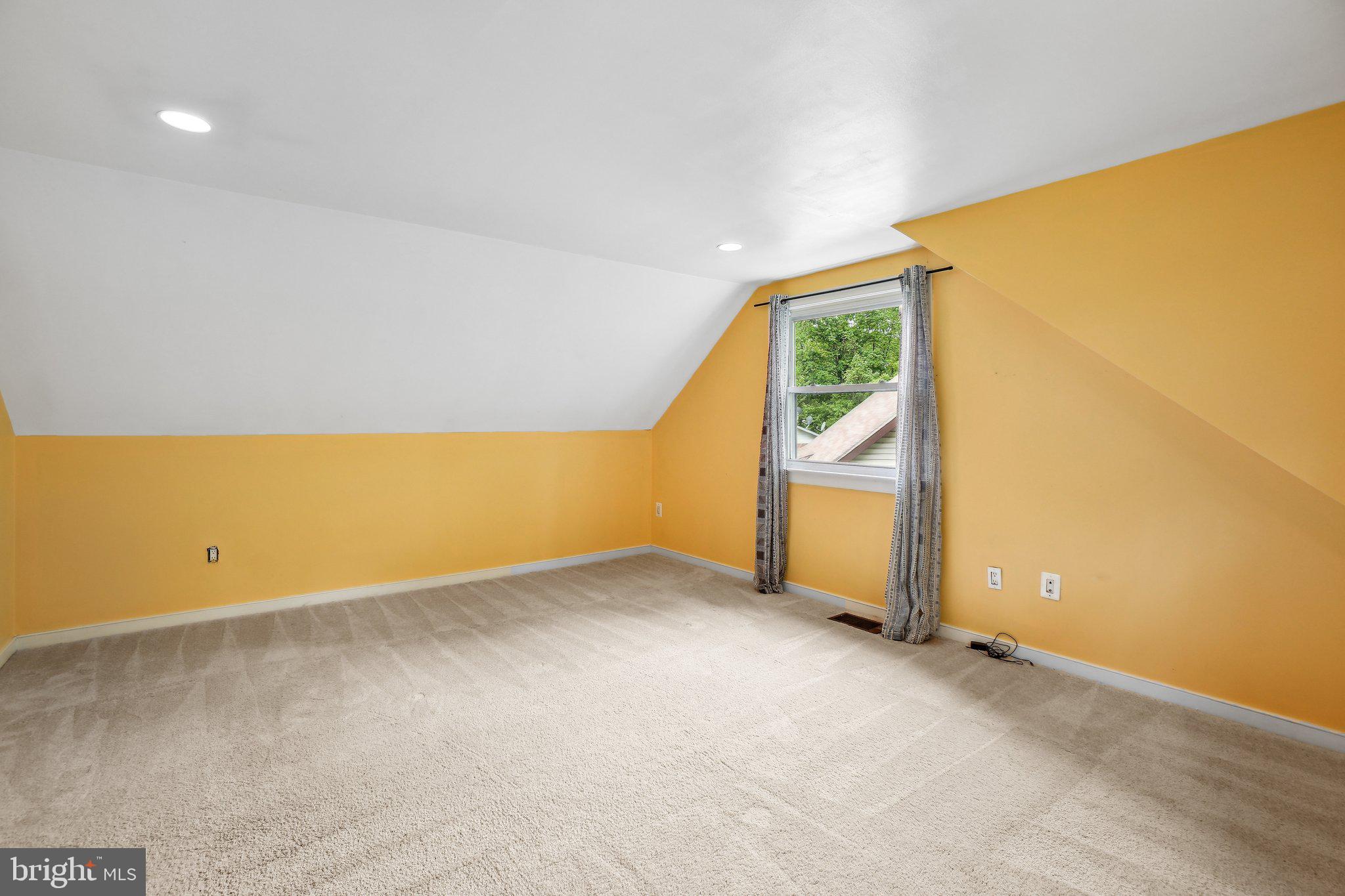 DALE CITY - Residential Lease