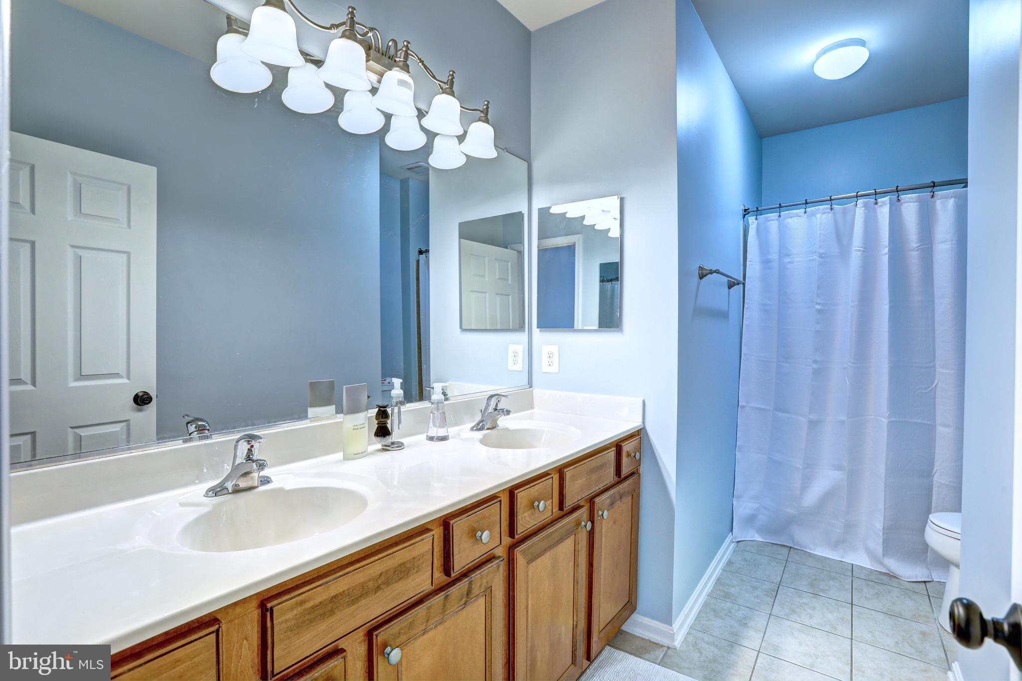 HUNTFIELD - Residential