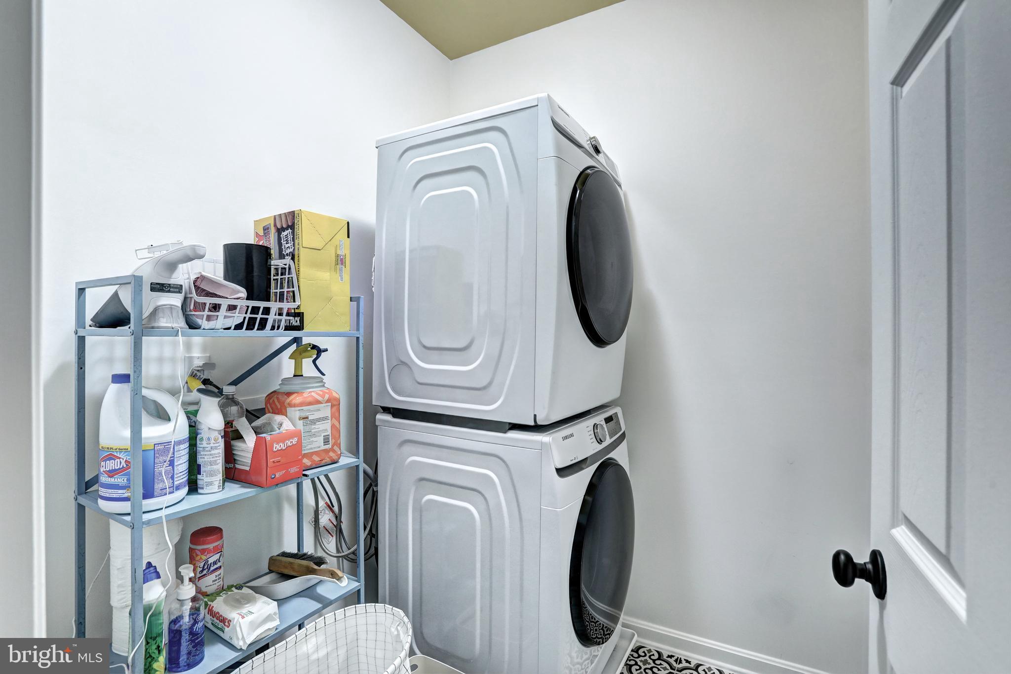 HUNTFIELD - Residential