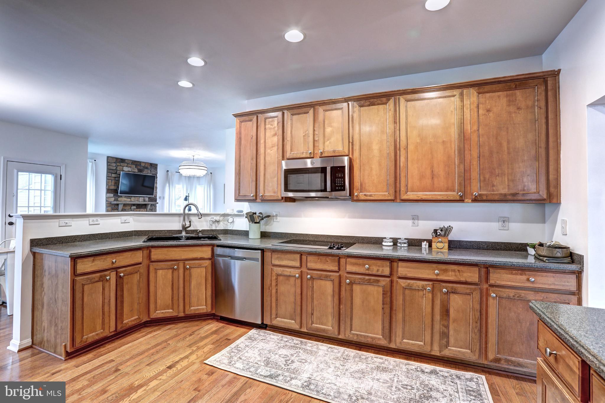 HUNTFIELD - Residential