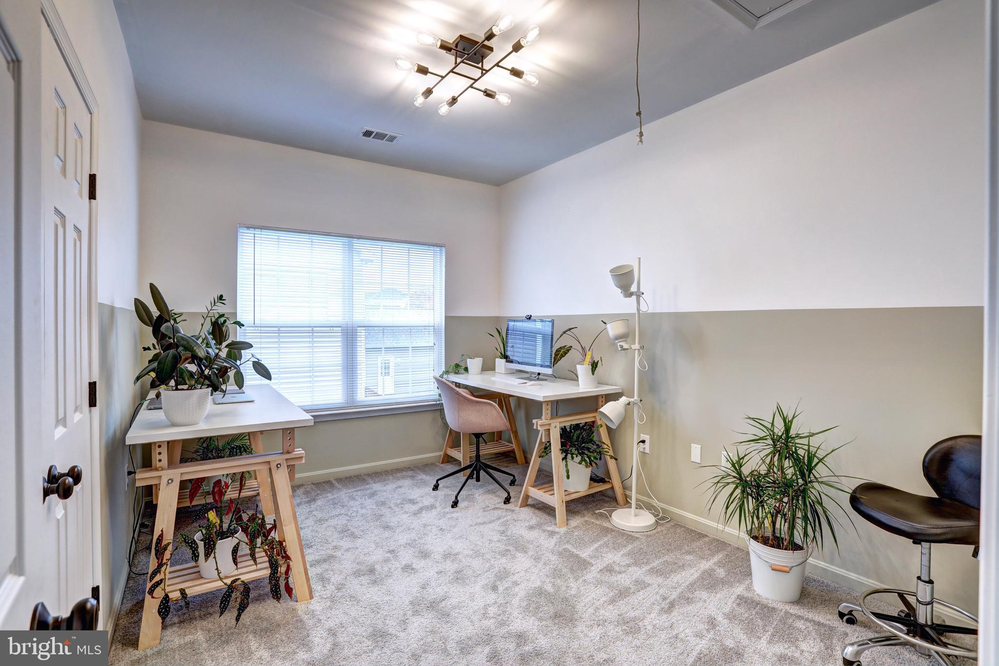 HUNTFIELD - Residential