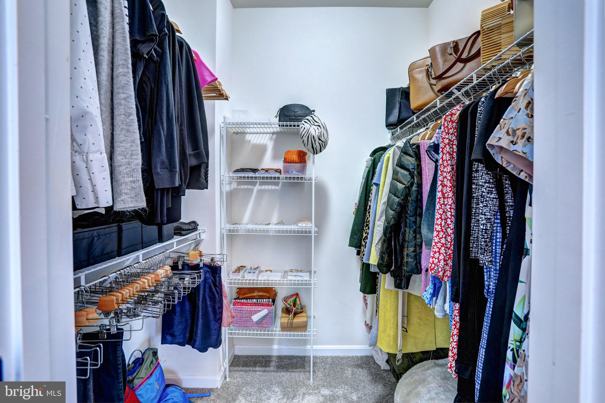 HUNTFIELD - Residential