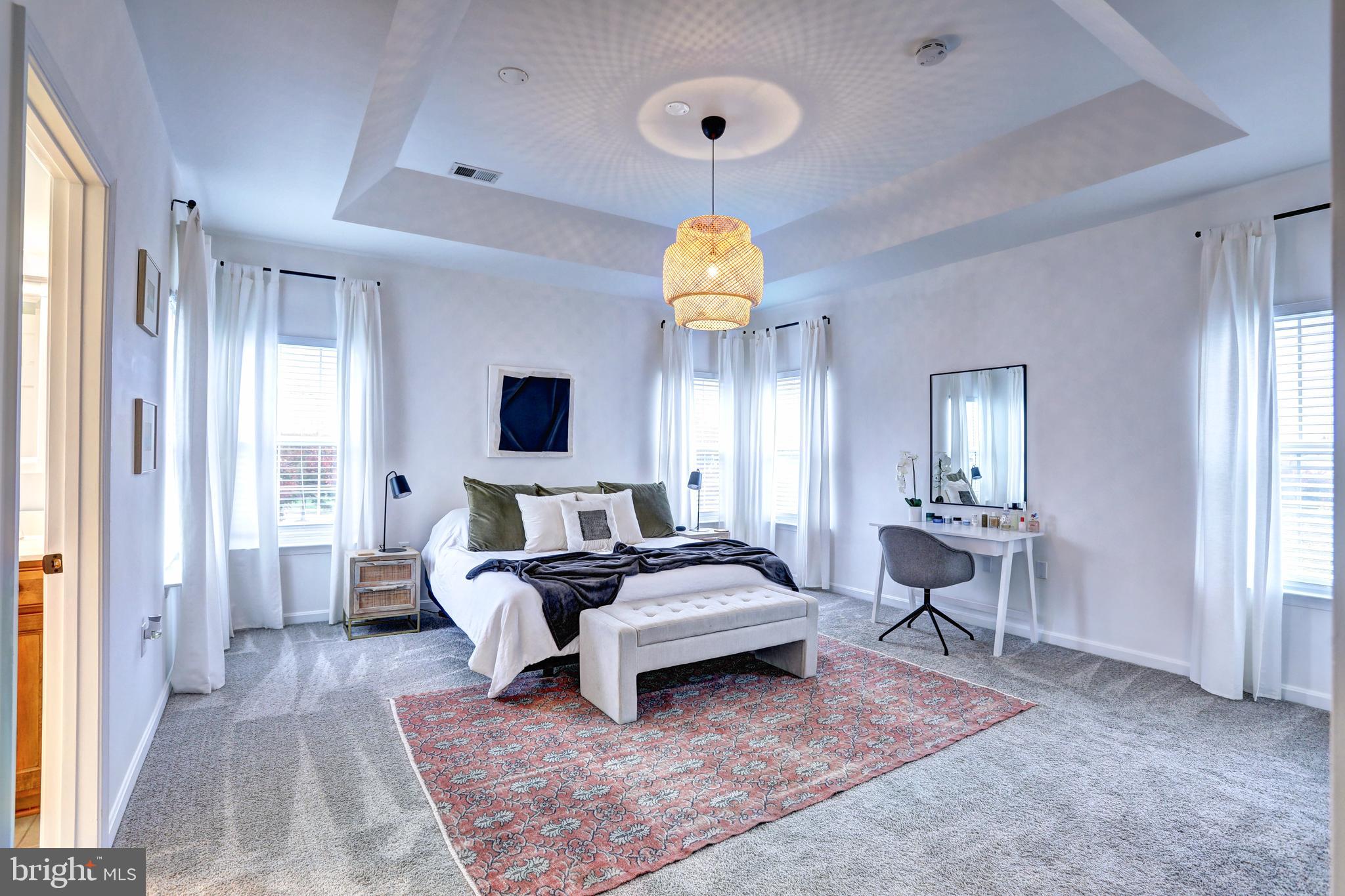 HUNTFIELD - Residential