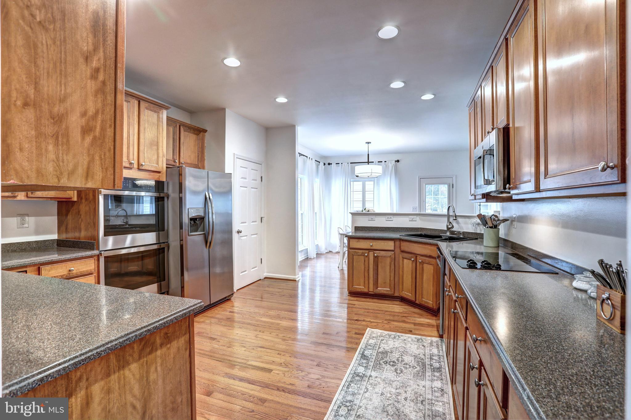 HUNTFIELD - Residential