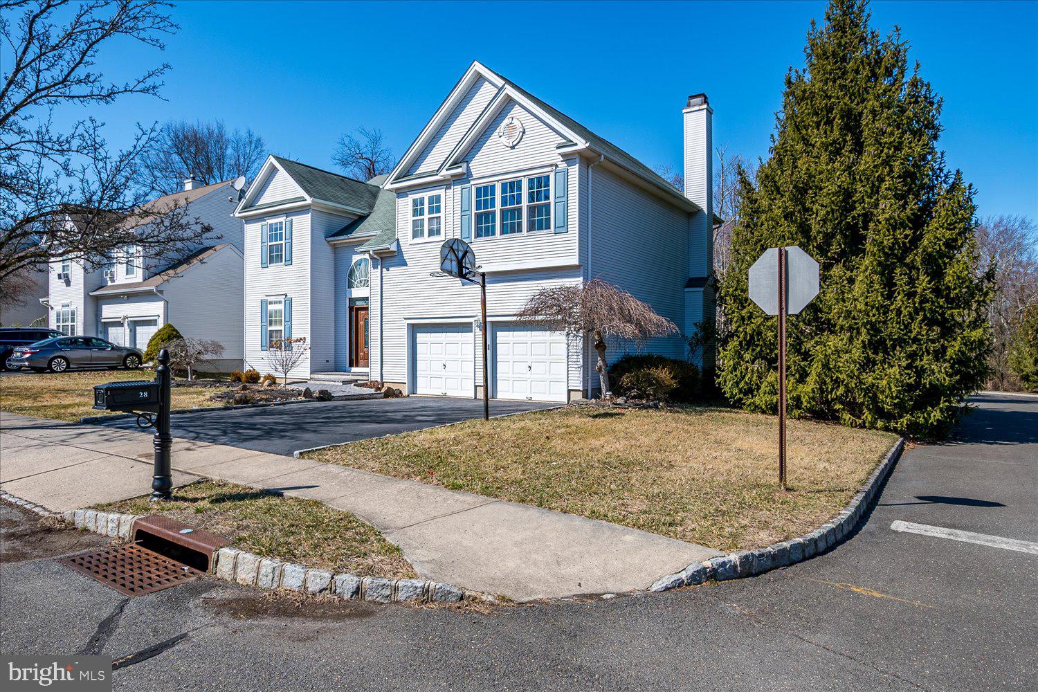 28 BLACKSTONE DRIVE