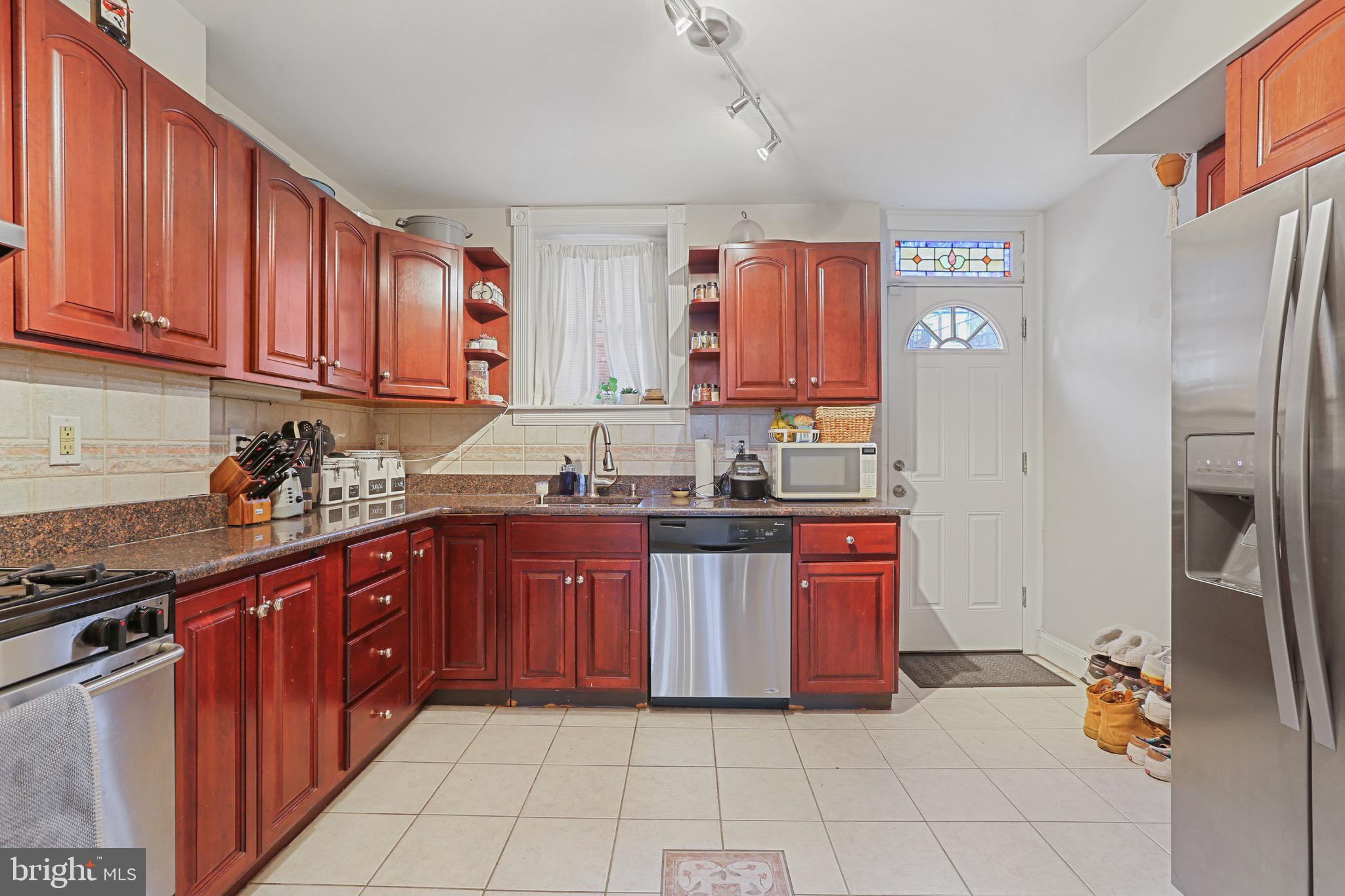 FEDERAL HILL HISTORIC DISTRICT - Residential Lease