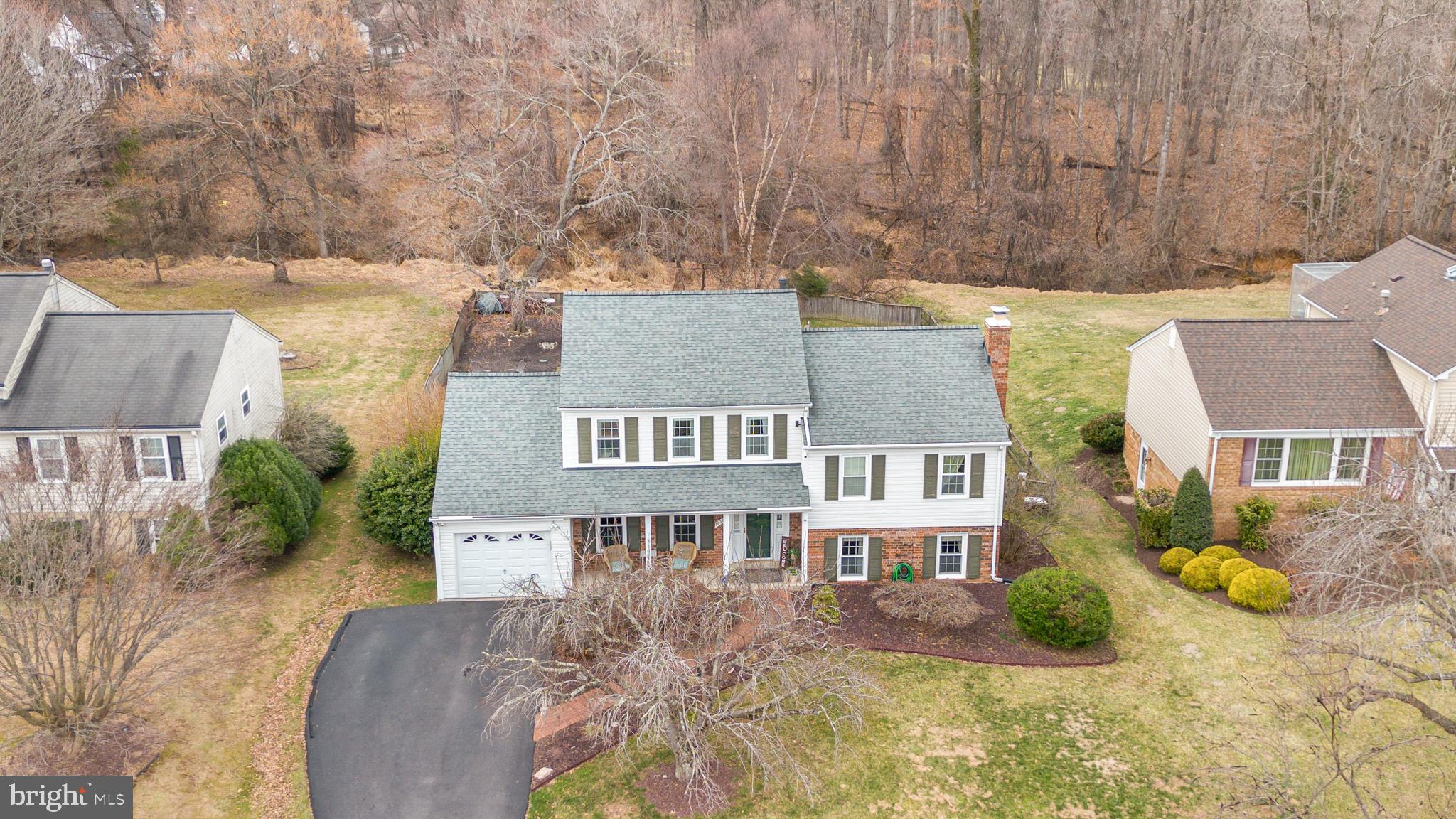 BROOKEVILLE KNOLLS - Residential