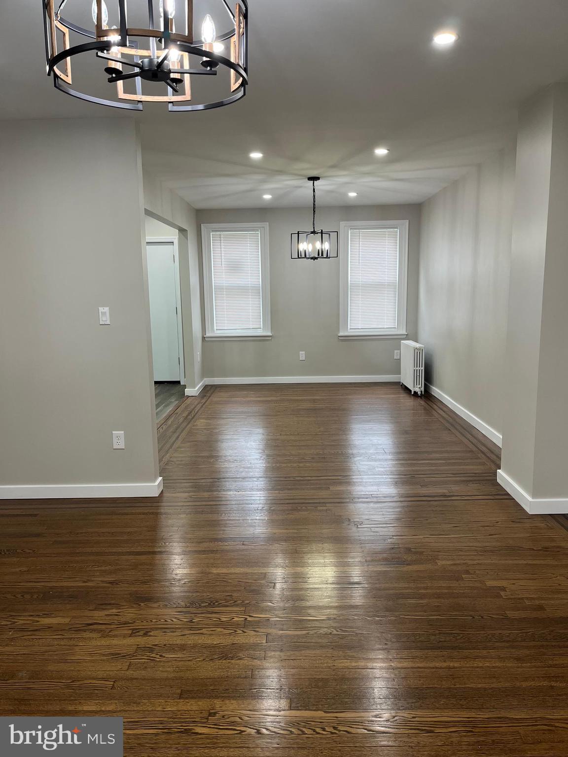 LAWNDALE - Residential